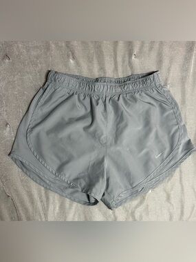 Nike Women's Light Gray Athletic Running Shorts